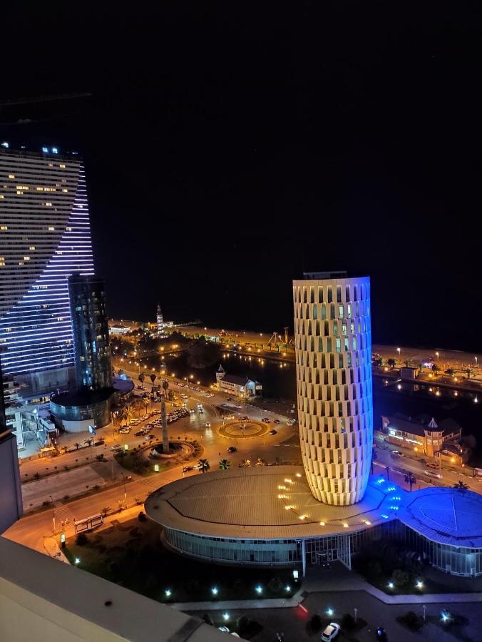 Апартамент С Видом На Море Batumi Exterior foto