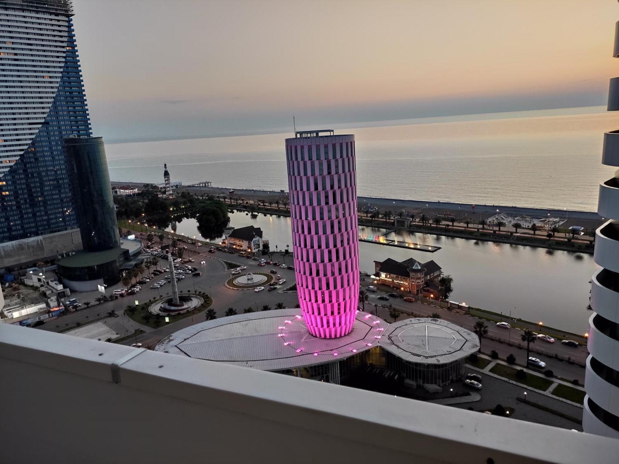 Апартамент С Видом На Море Batumi Habitación foto