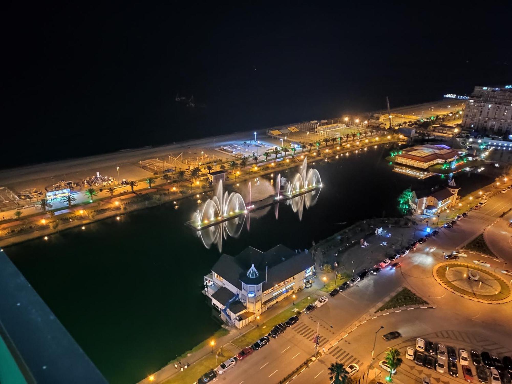 Апартамент С Видом На Море Batumi Habitación foto